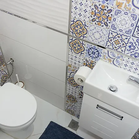 Апартаменты New Colorful 1bd Getaway With An Amazing Sea View By Flat Mаnager